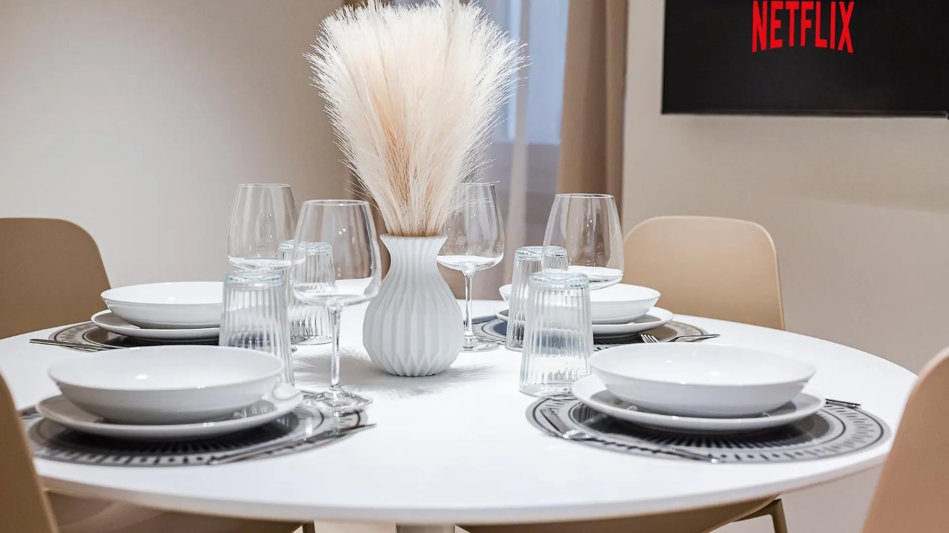 Apartment Arnaldo Apt Luxury E Design In Duomo Brescia
